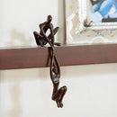 Escultura de Decoração Homem e Mulher em Resina
