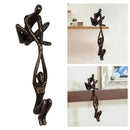 Escultura de Decoração Homem e Mulher em Resina